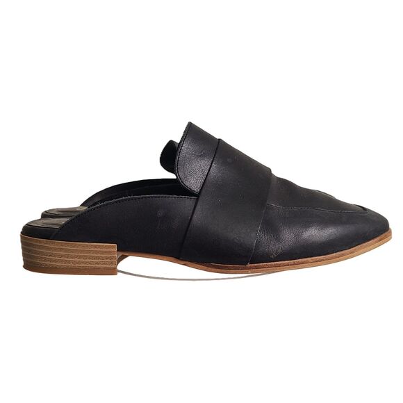 Free People At Ease Leather Mule Slides EU 38 US 7.5 - 8 Black Loafers Classic - Picture 1 of 5